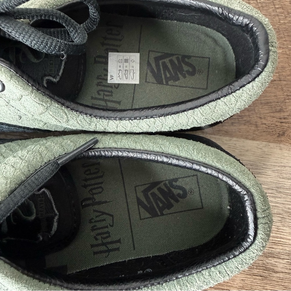VANS Harry Potter Slytherin Laces Sneakers Black Green Snakeskin Pattern Sz 7.5 - Picture 10 of 12